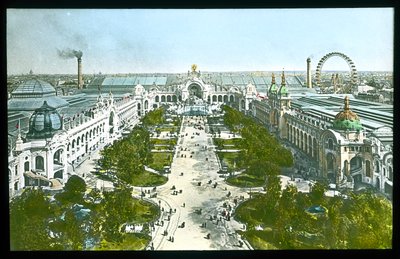Exposición Universal de París: Champ de Mars, Castillo de Agua y el Palacio de Electricidad, 1900 de French Photographer